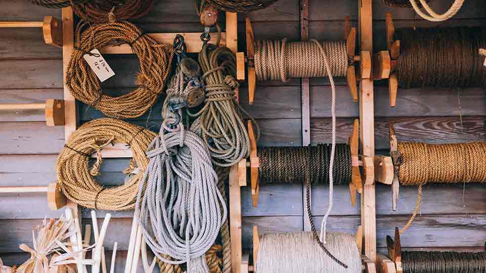 Rope vs Paracord: Which is Better?